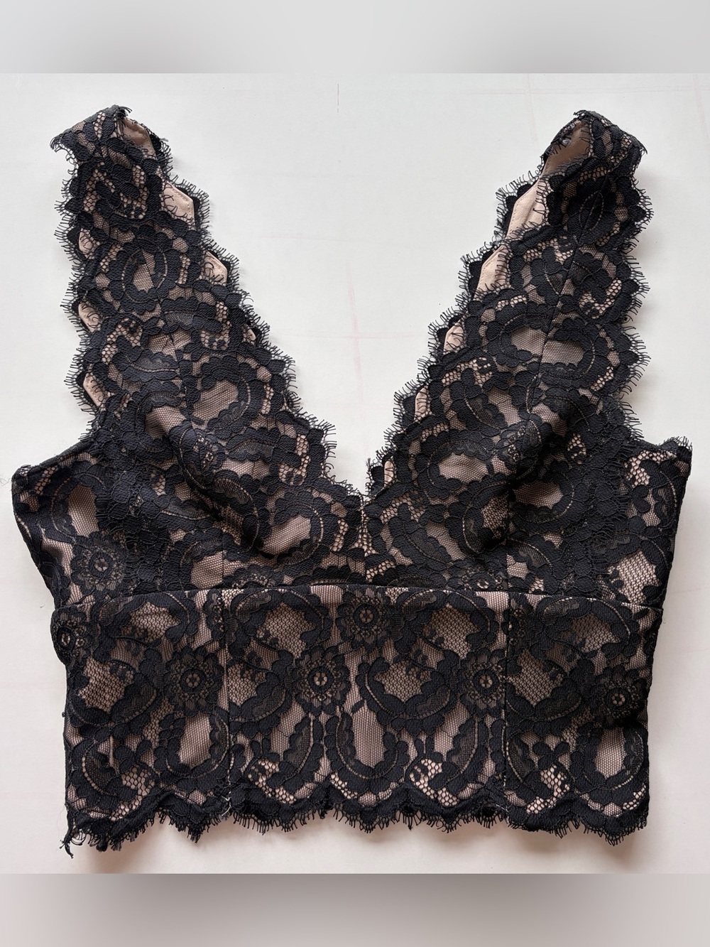 Aijek Millie lace cropped tank top black nude women’s size 1 (US 2-4) lined